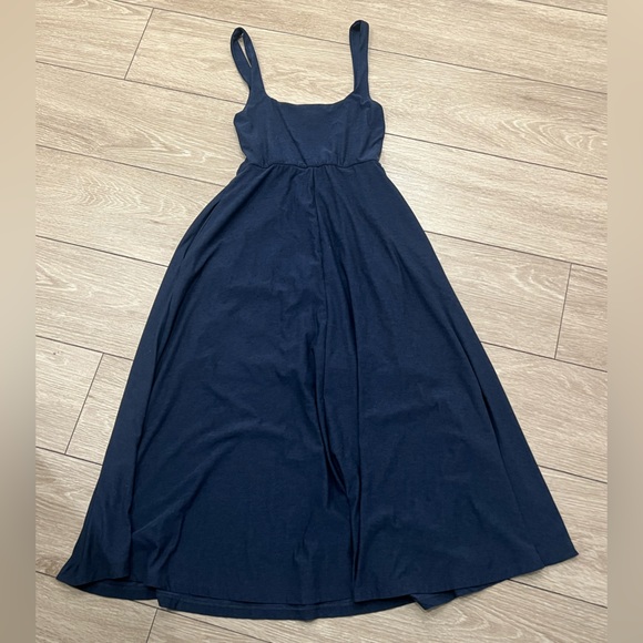 Beyond Yoga Featherweight At The Ready Square Neck Midi Dress- Nocturnal Navy - - Picture 5 of 5